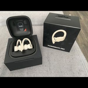 Beats by Dre Powerbeats Pro Totally Wireless